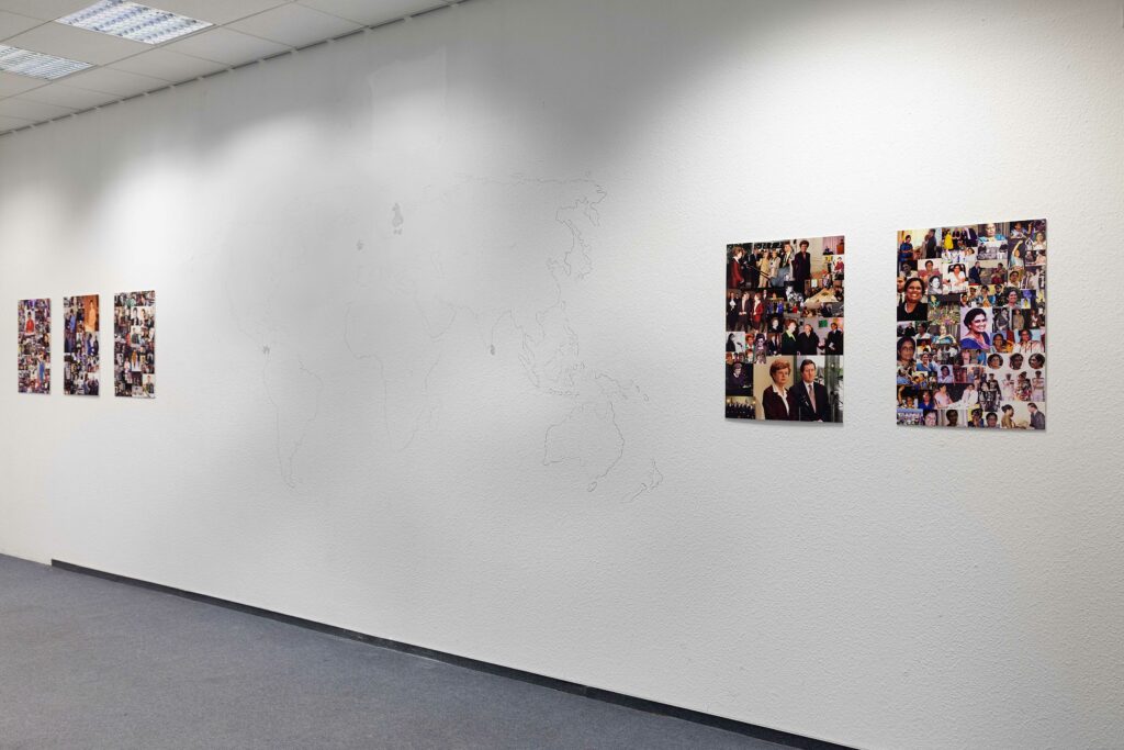 Laura Horelli, Current Female Presidents, 2000, 5-teilige Arbeit, Farbdrucke auf Aluminium, 120 x 80cm, Foto: Alexander Meyer © © VG Bild-Kunst, Bonn 2021